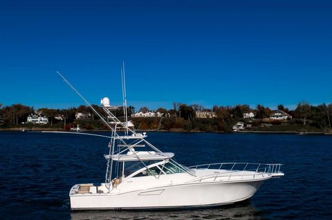 2005 Cabo Yachts 45 Express CAT powered