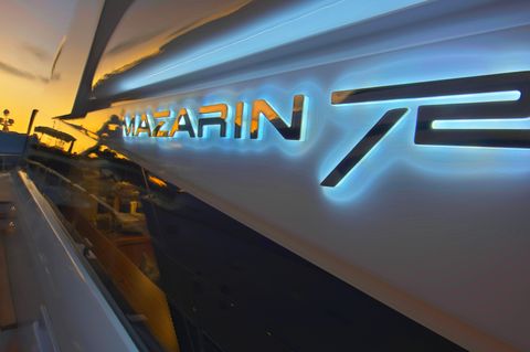 2015 Mazarin 72' Sport Fly